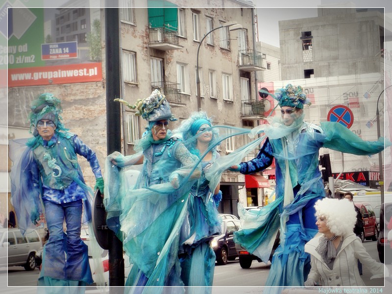 Teatr Akt In Blue